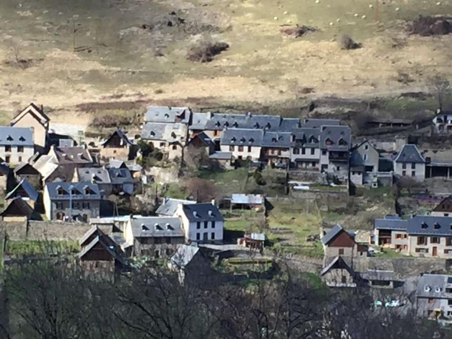 Maison Familiale Pour 8 Saint-Aventin Eksteriør billede